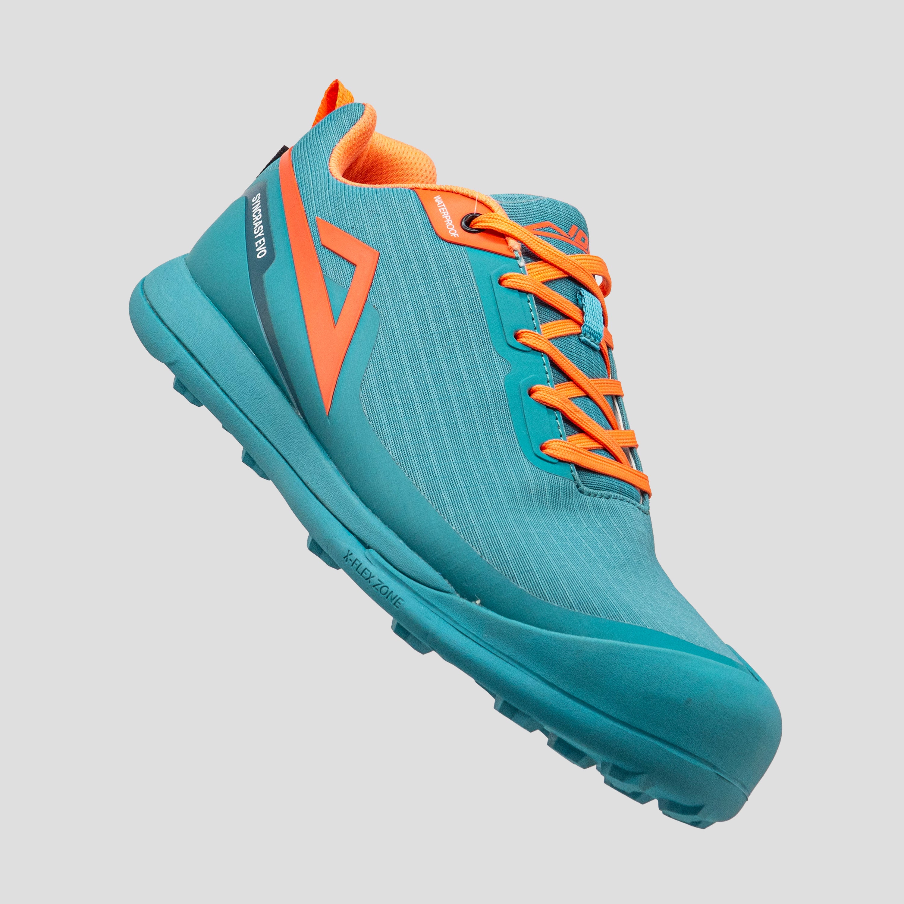 Lateral view of Blue/orange disc golf shoe